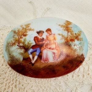 Vintage Large Cameo Courting Couple Portrait Enamel Hand Painted Porcelain
